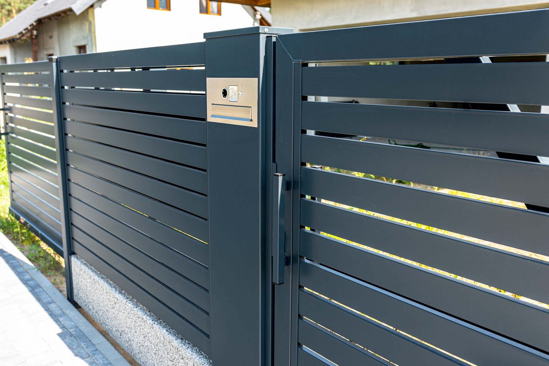 Automatic sliding gate at a house entrance