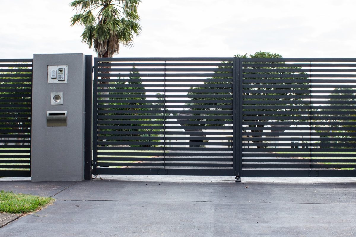 4-Clear-Signs-Your-Security-Gates-Need-Repair